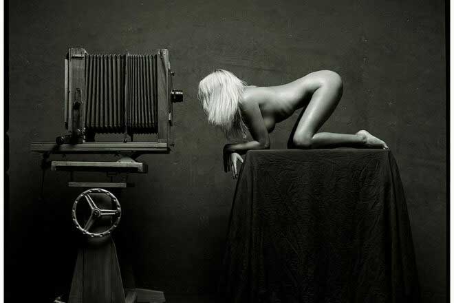 Europe Nudist Be Happy - Nude | Dodho Photography Magazine