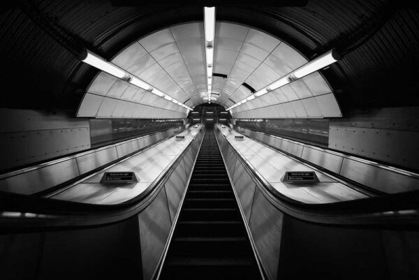 London Underground by Katherine Young – Dodho
