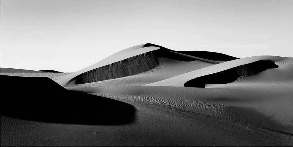 Desert : Shadows of silence by Basim Ghomorlou – Dodho